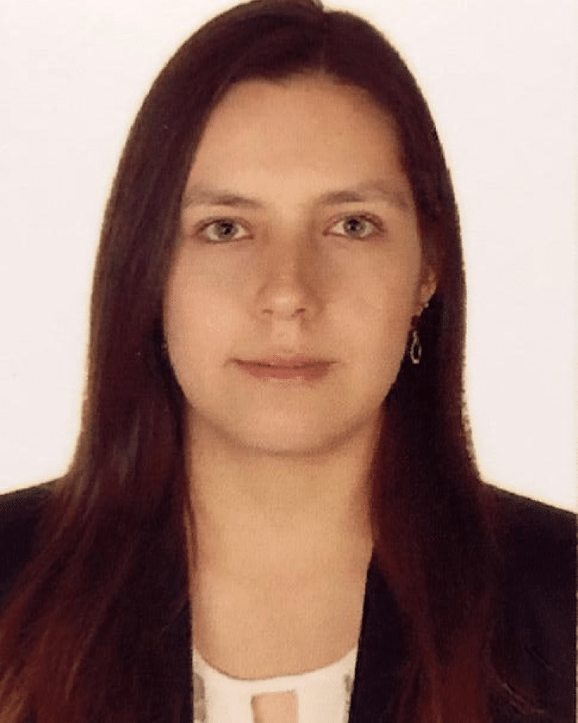 Dra. María Grazia Venturelli Castillo Dra. María Grazia Venturelli Castillo