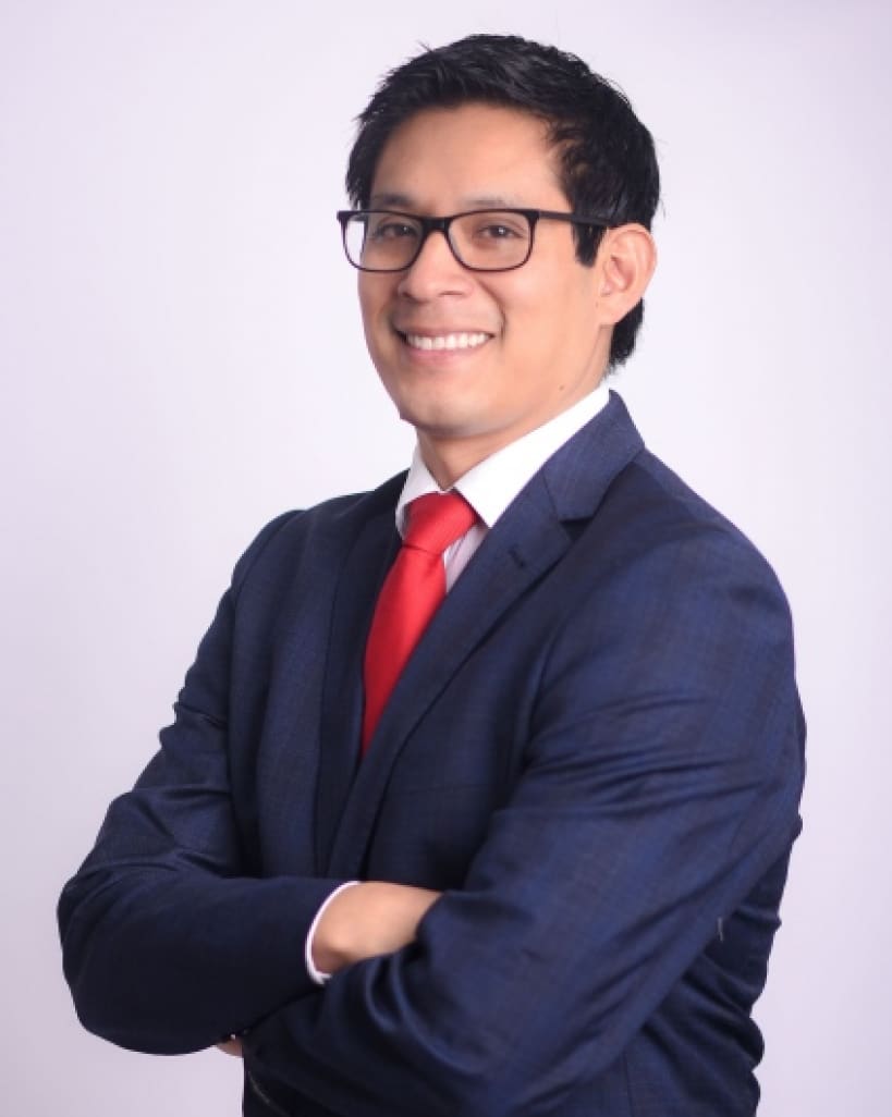Dr. Julio Santiago Marcelo Dr. Julio Santiago Marcelo